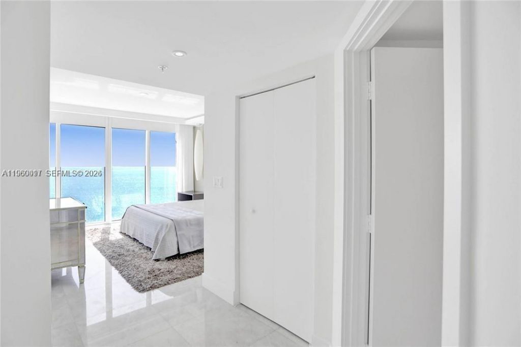 16699 Collins Ave, Unit 2703, Sunny Isles Beach, FL 33160 Photo