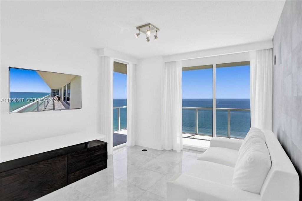 16699 Collins Ave, Unit 2703, Sunny Isles Beach, FL 33160 Photo