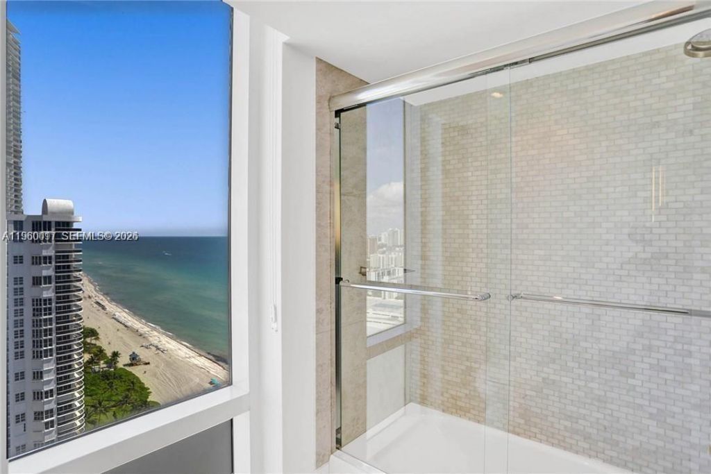 16699 Collins Ave, Unit 2703, Sunny Isles Beach, FL 33160 Photo