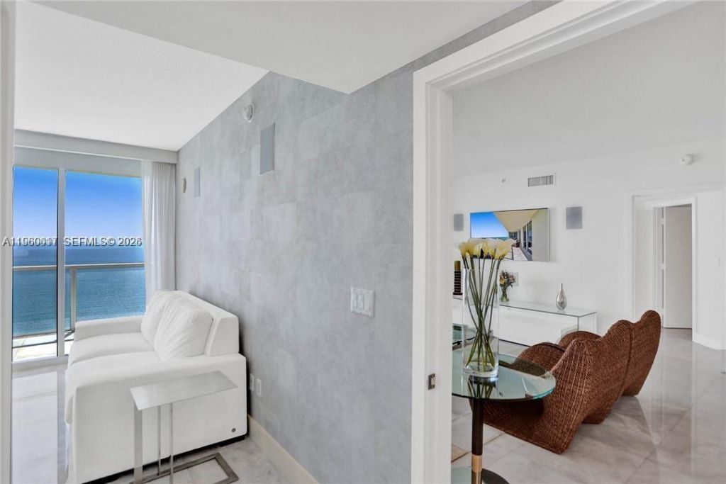 16699 Collins Ave, Unit 2703, Sunny Isles Beach, FL 33160 Photo
