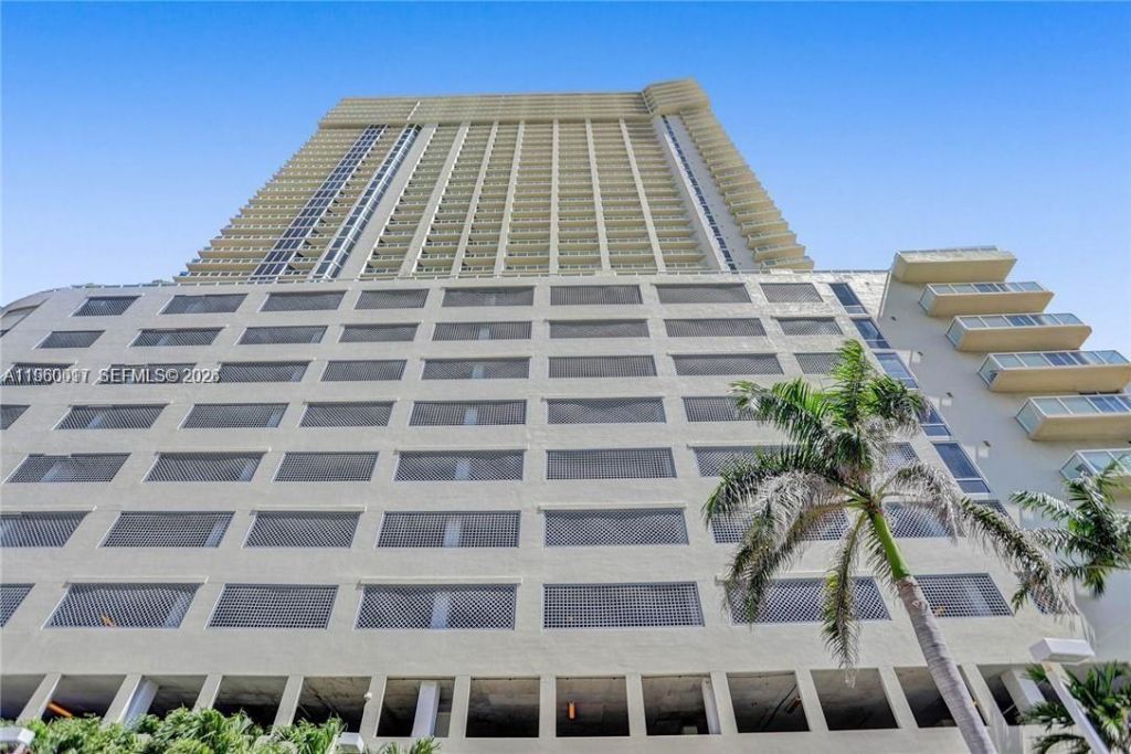 16699 Collins Ave, Unit 2703, Sunny Isles Beach, FL 33160 Photo