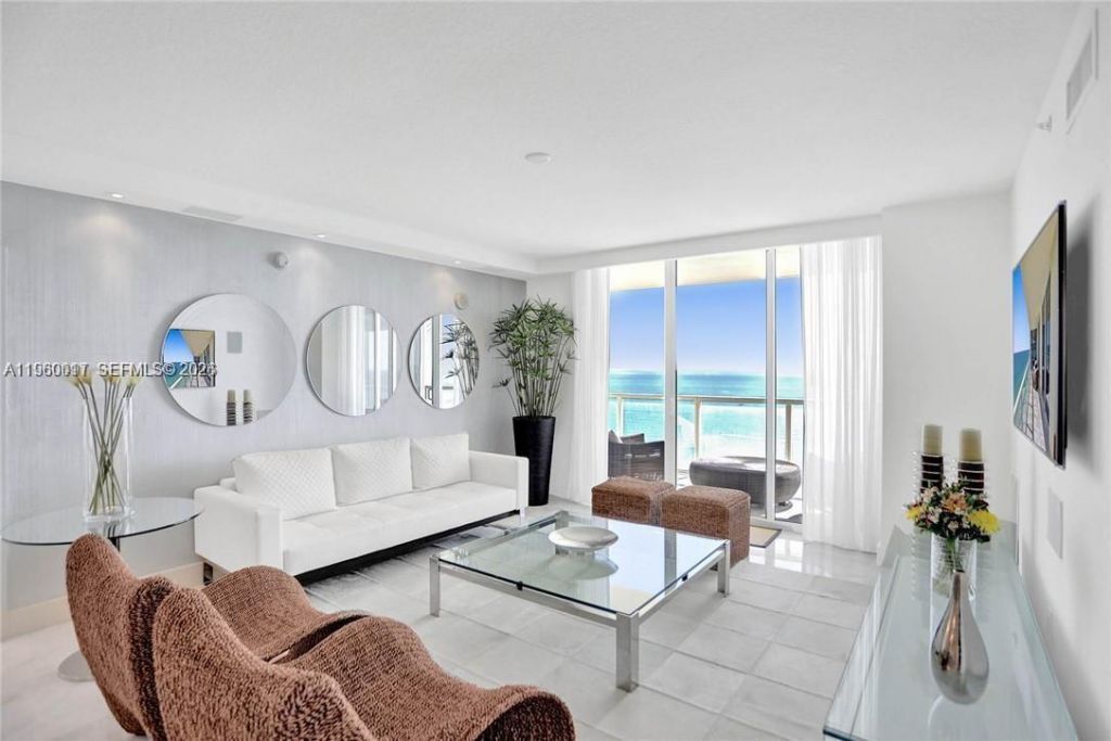 16699 Collins Ave, Unit 2703, Sunny Isles Beach, FL 33160 Photo