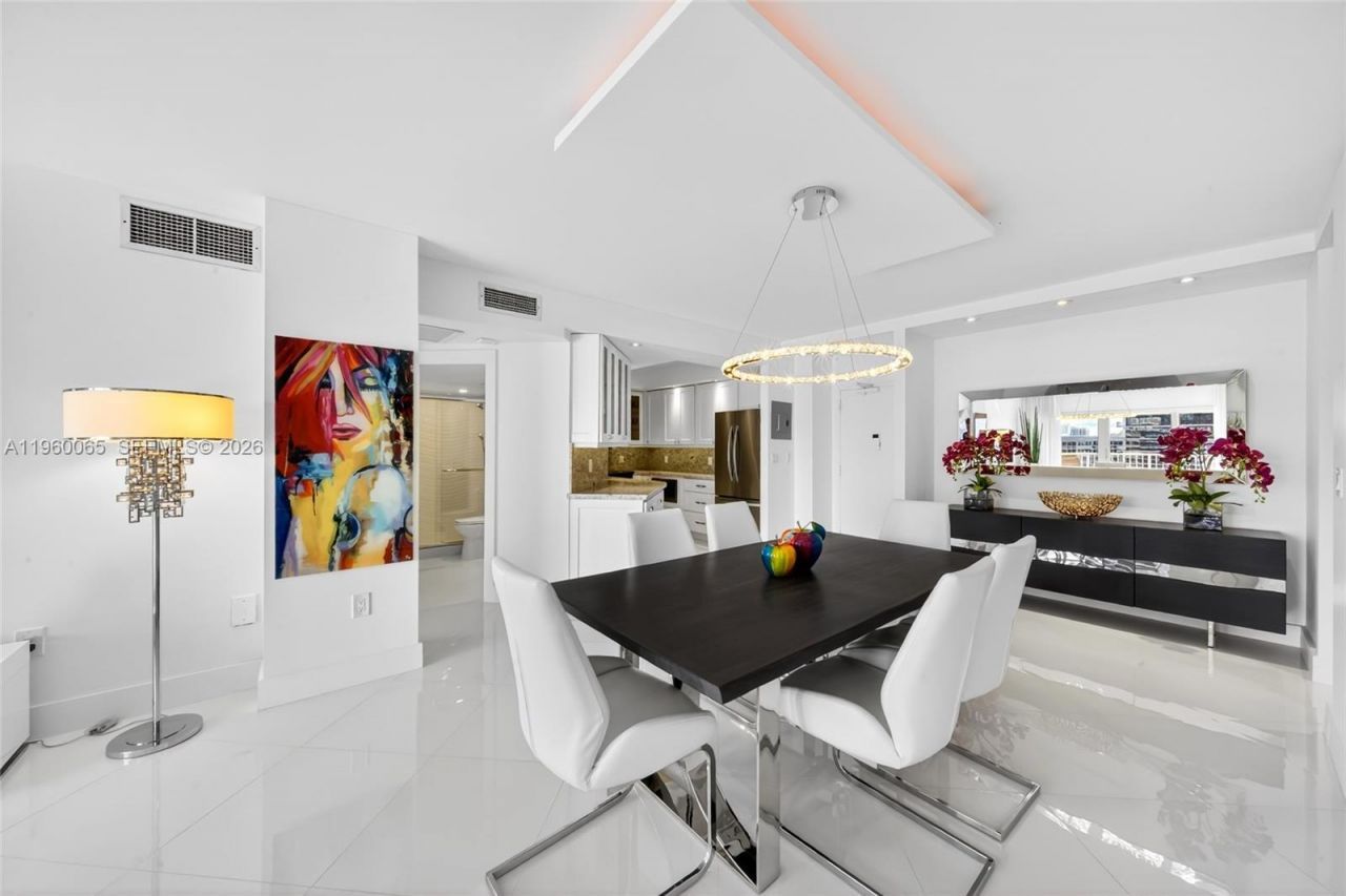 1950 S Ocean Dr, Unit PHN, Hallandale Beach, FL 33009 Photo