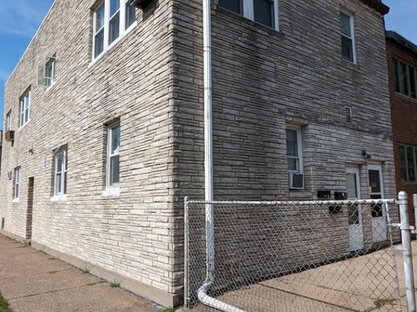 1726 9TH Street, Moline, IL 61265