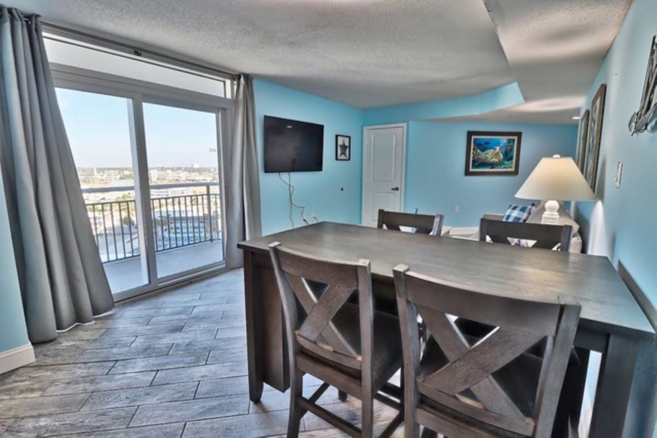 504 N Ocean Blvd. Photo 4