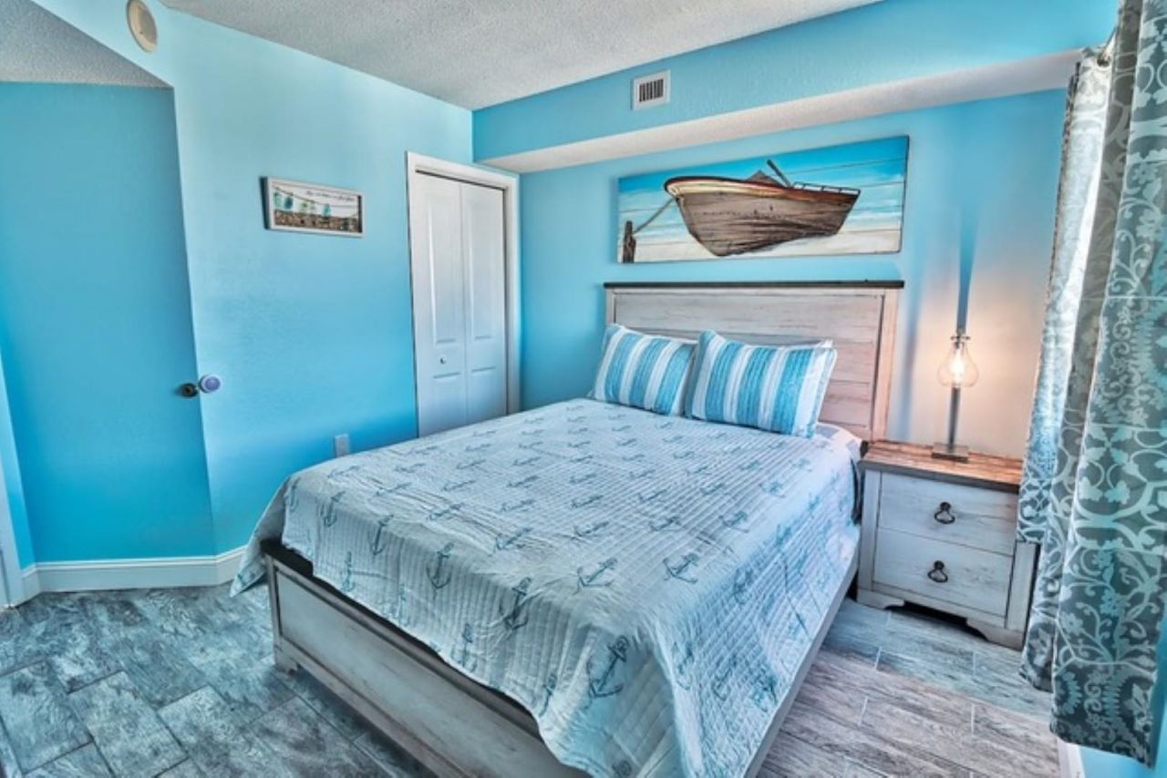 504 N Ocean Blvd. Photo 8