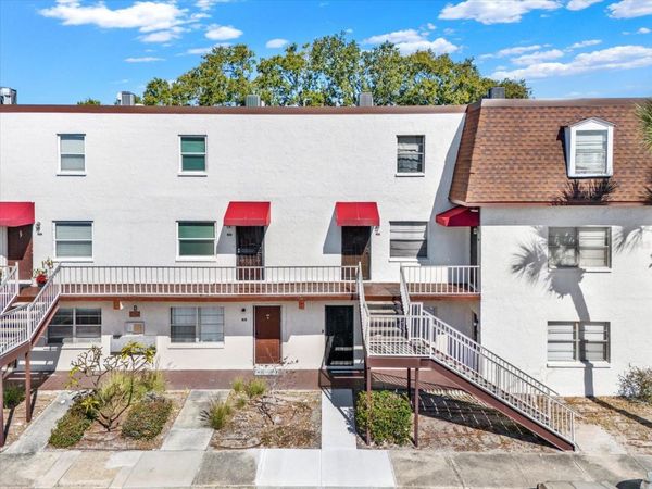 9125 TUDOR DRIVE, Unit D109, TAMPA, FL 33615