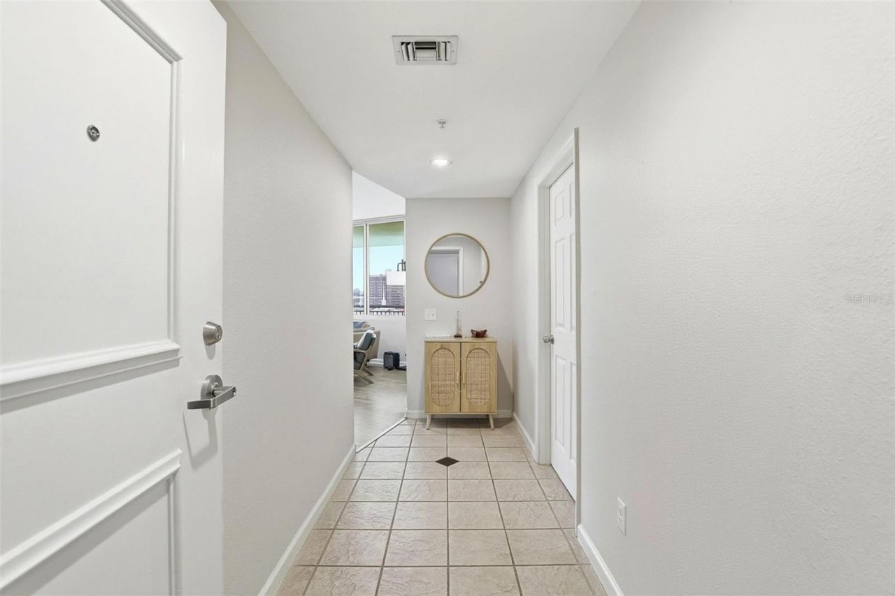 322 E Central Boulevard, Unit 1109, Orlando, FL 32801 Photo
