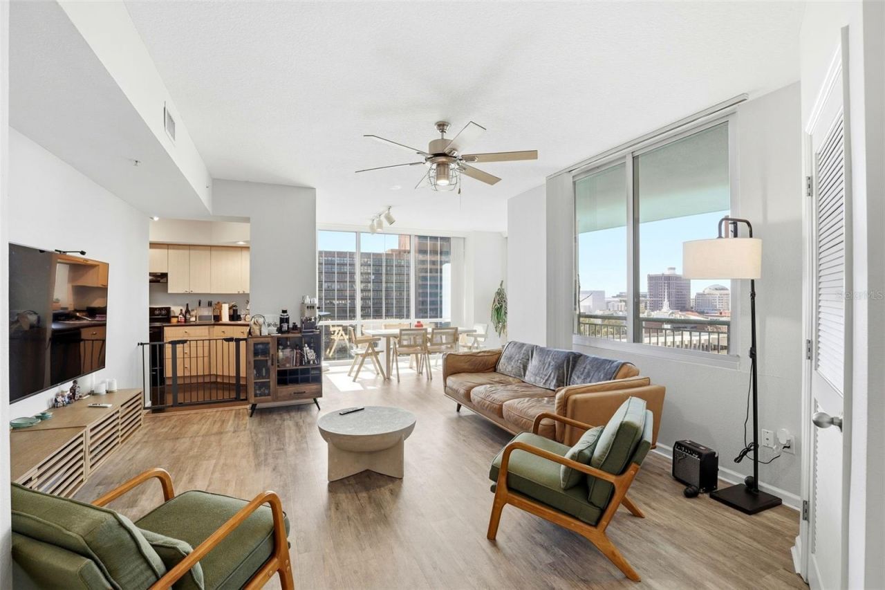 322 E Central Boulevard, Unit 1109, Orlando, FL 32801 Photo