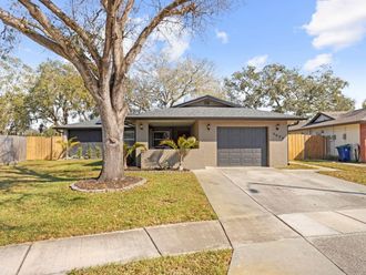 6809 CIRCLECREEK DRIVE Pinellas Park, FL 33781