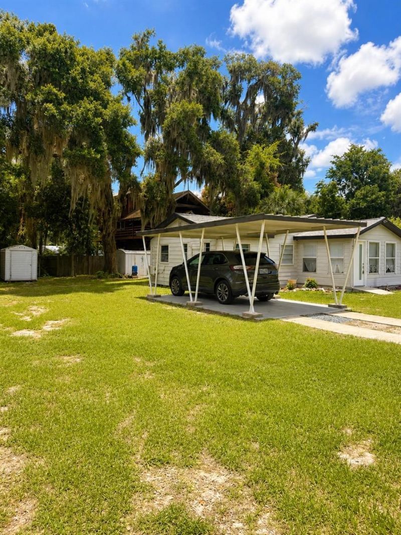 922 Cr 482a, Lake Panasoffkee, FL 33538 Photo