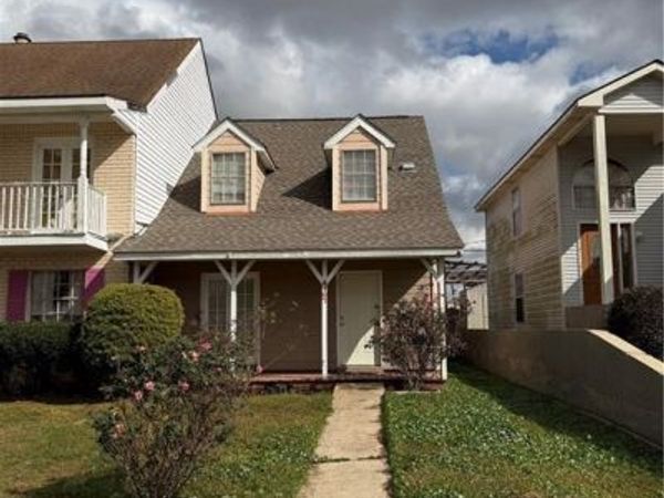 4107 LAC SAINT PIERRE Drive, Jefferson, LA 70058