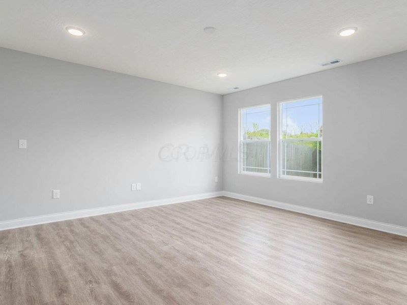 695 Erickson Avenue, Columbus, OH 43213 Photo 14