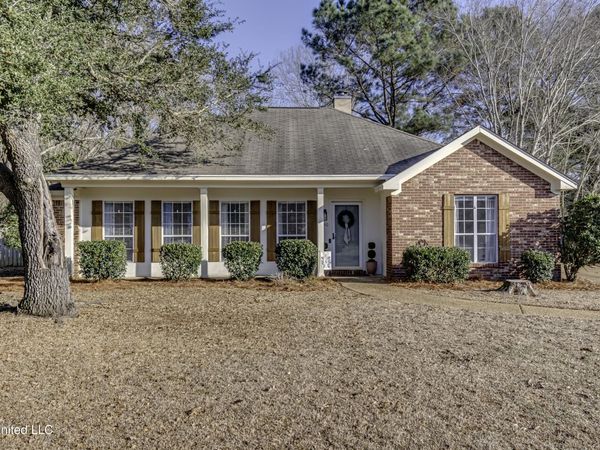 1230 Crossview Court, Brandon, MS 39042