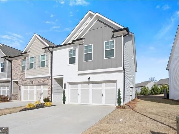 5209 Fox Den Road, Oakwood, GA 30566