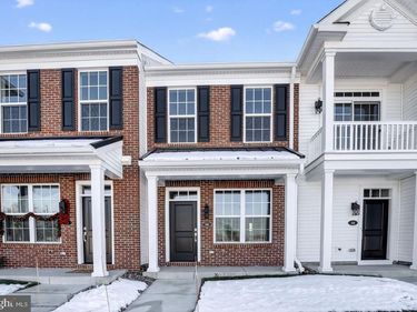 18 IVY LANE, Unit 87, LEVITTOWN, PA 19055