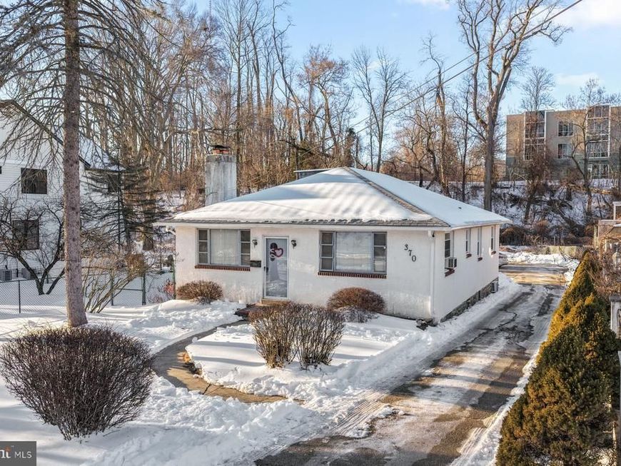370 Paoli Ave, Philadelphia, PA 19128 Main Photo