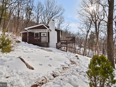 227 CABIN LANE, MOUNT JACKSON, VA 22842