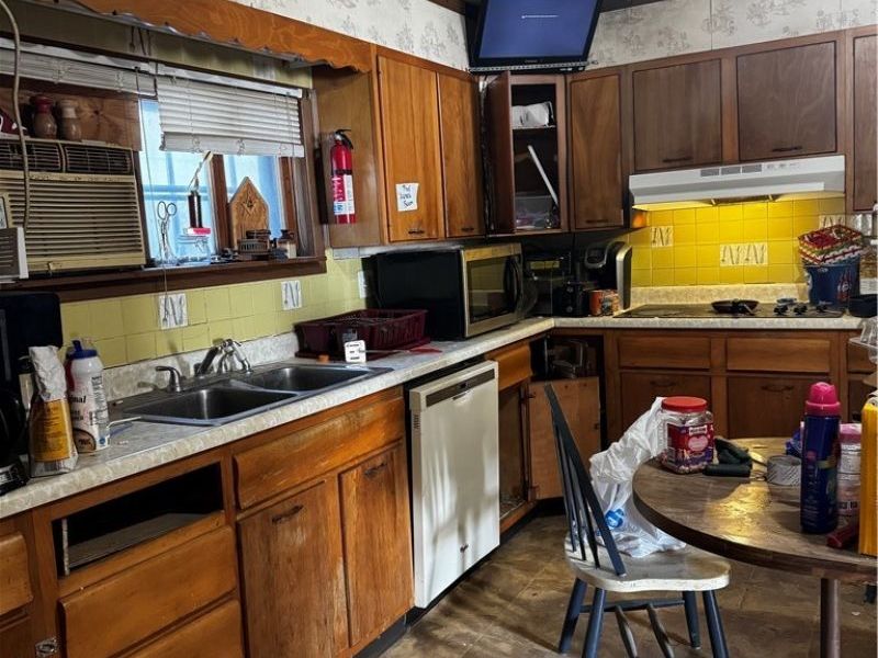 55821 National Road, Bridgeport, OH 43912 Photo 12