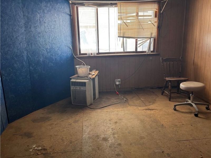 55821 National Road, Bridgeport, OH 43912 Photo 14