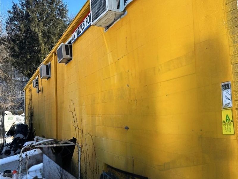 55821 National Road, Bridgeport, OH 43912 Photo 2