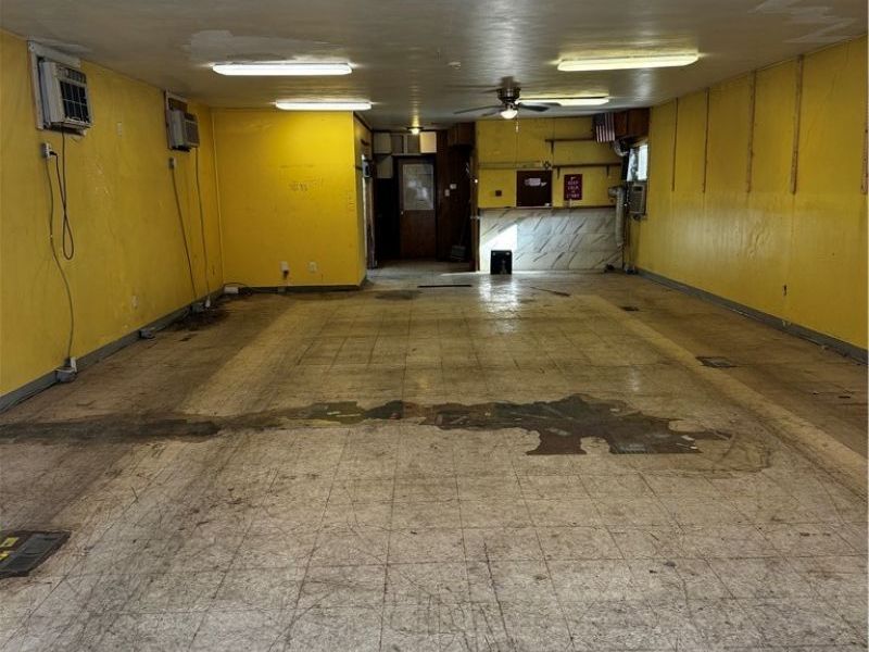 55821 National Road, Bridgeport, OH 43912 Photo 3