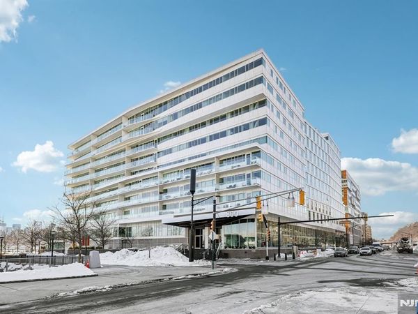 800 Ave At Port Imperial Boulevard 416, Unit 416, WEEHAWKEN, NJ 07086