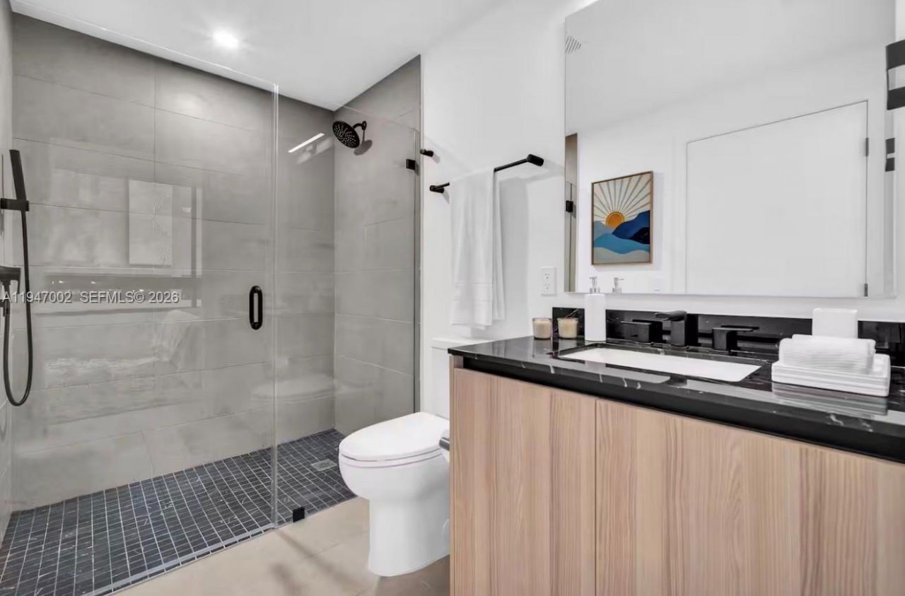 225 N Miami Ave , Unit 1102, Miami, FL 33128 Photo