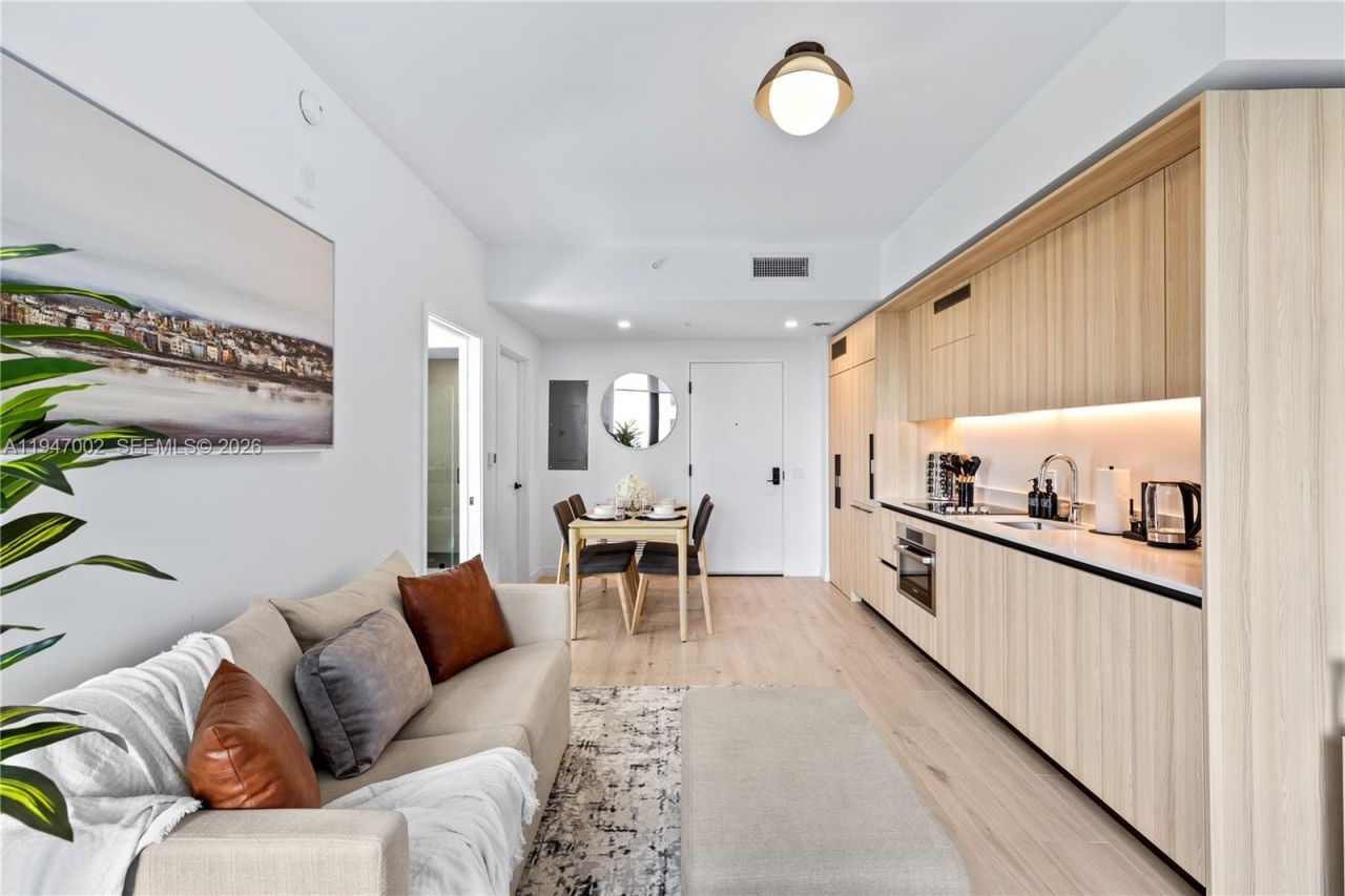 225 N Miami Ave, Unit 1102, Miami, FL 33128 Photo