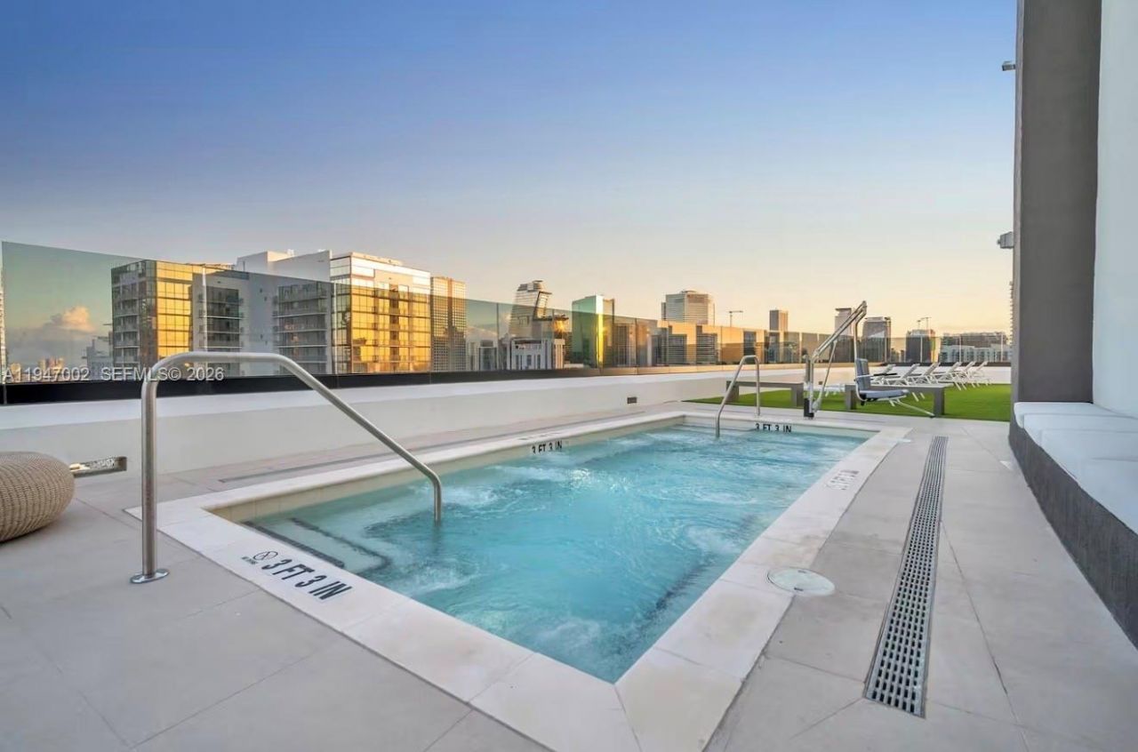 225 N Miami Ave , Unit 1102, Miami, FL 33128 Photo