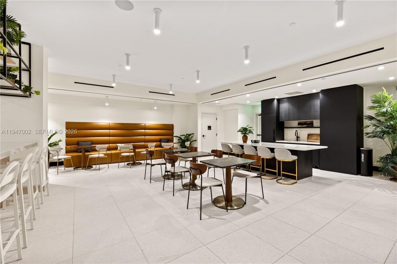 225 N Miami Ave, Unit 1102, Miami, FL 33128 Photo