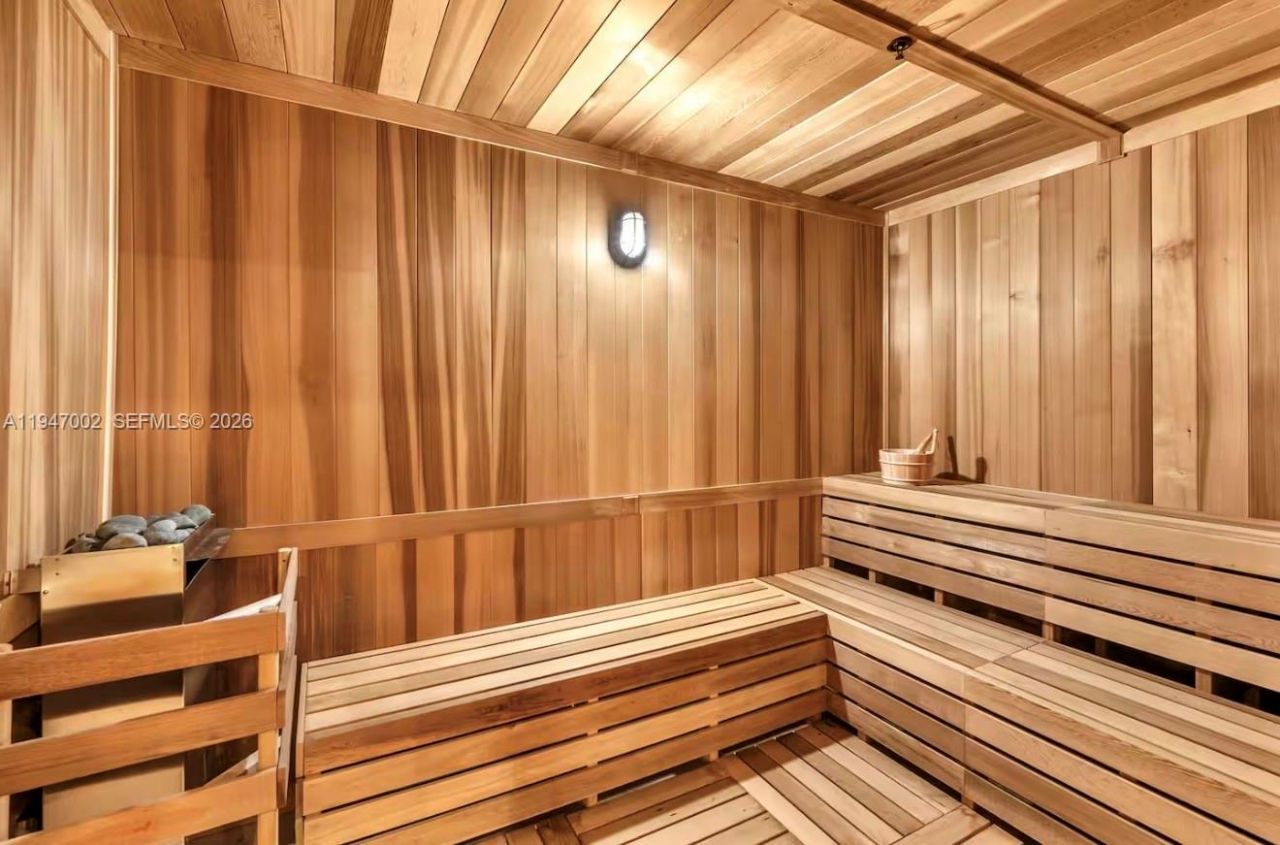 225 N Miami Ave , Unit 1102, Miami, FL 33128 Photo