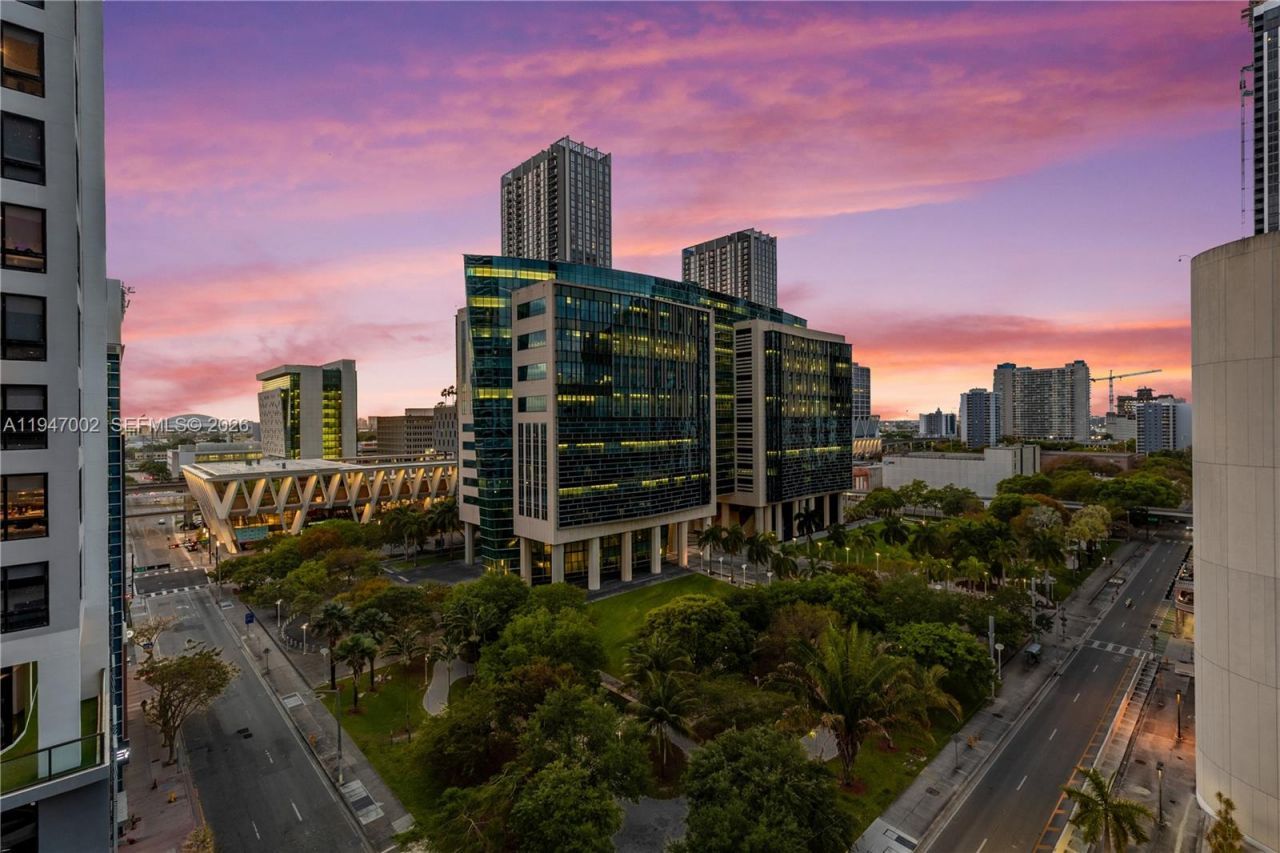 225 N Miami Ave, Unit 1102, Miami, FL 33128 Photo