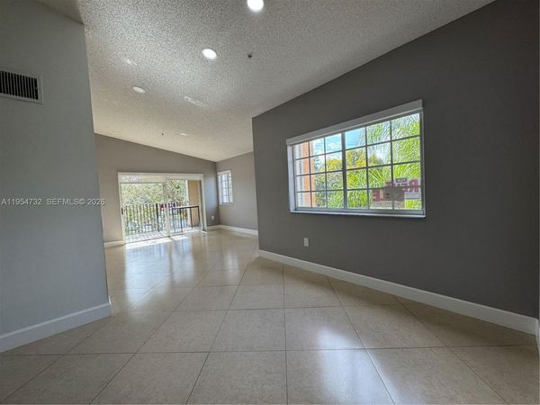 2133 Renaissance Blvd, Unit 307, Miramar, FL 33025