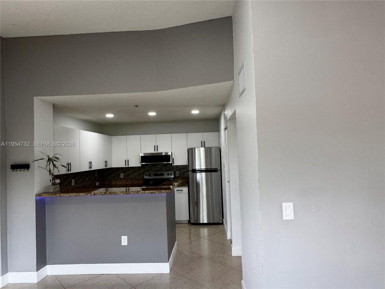 2133 Renaissance Blvd, Unit 307, Miramar, FL 33025 Photo