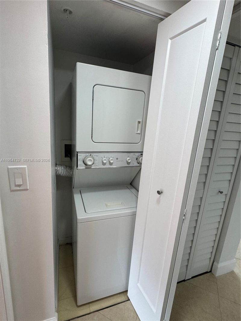 2133 Renaissance Blvd, Unit 307, Miramar, FL 33025 Photo