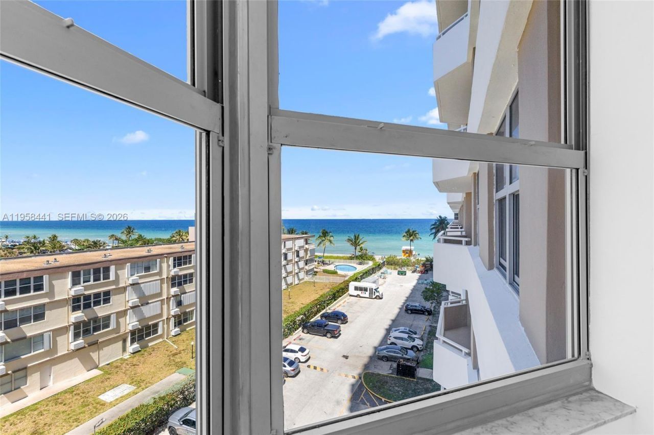 1950 S Ocean Dr, Unit #5F, Hallandale Beach, FL 33009 Photo