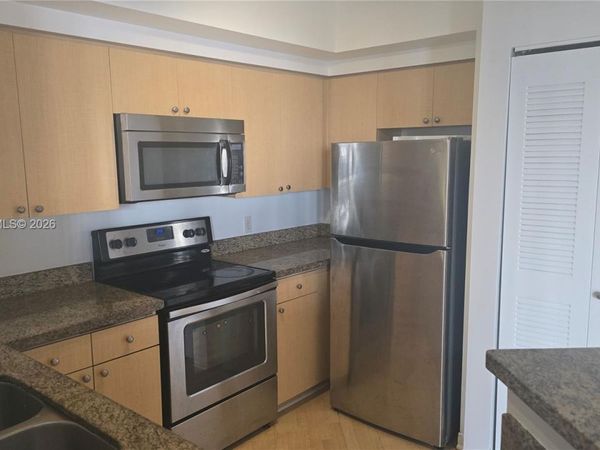 1919 Van Buren St, Unit 411A, Hollywood, FL 33020