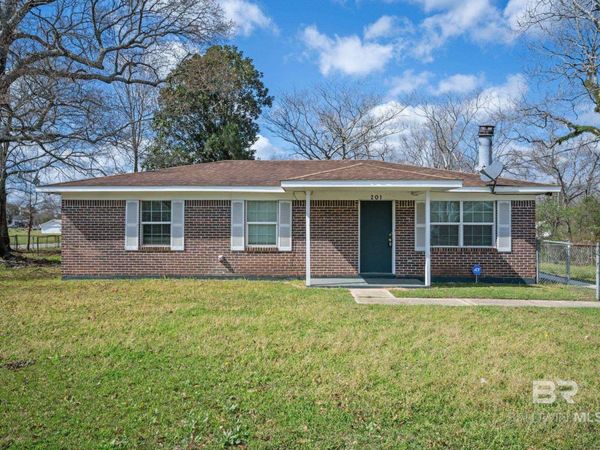 201 E Magnolia Street, Bay Minette, AL 36507