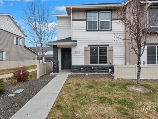 2500 E Blue Tick St, Meridian, ID 83642