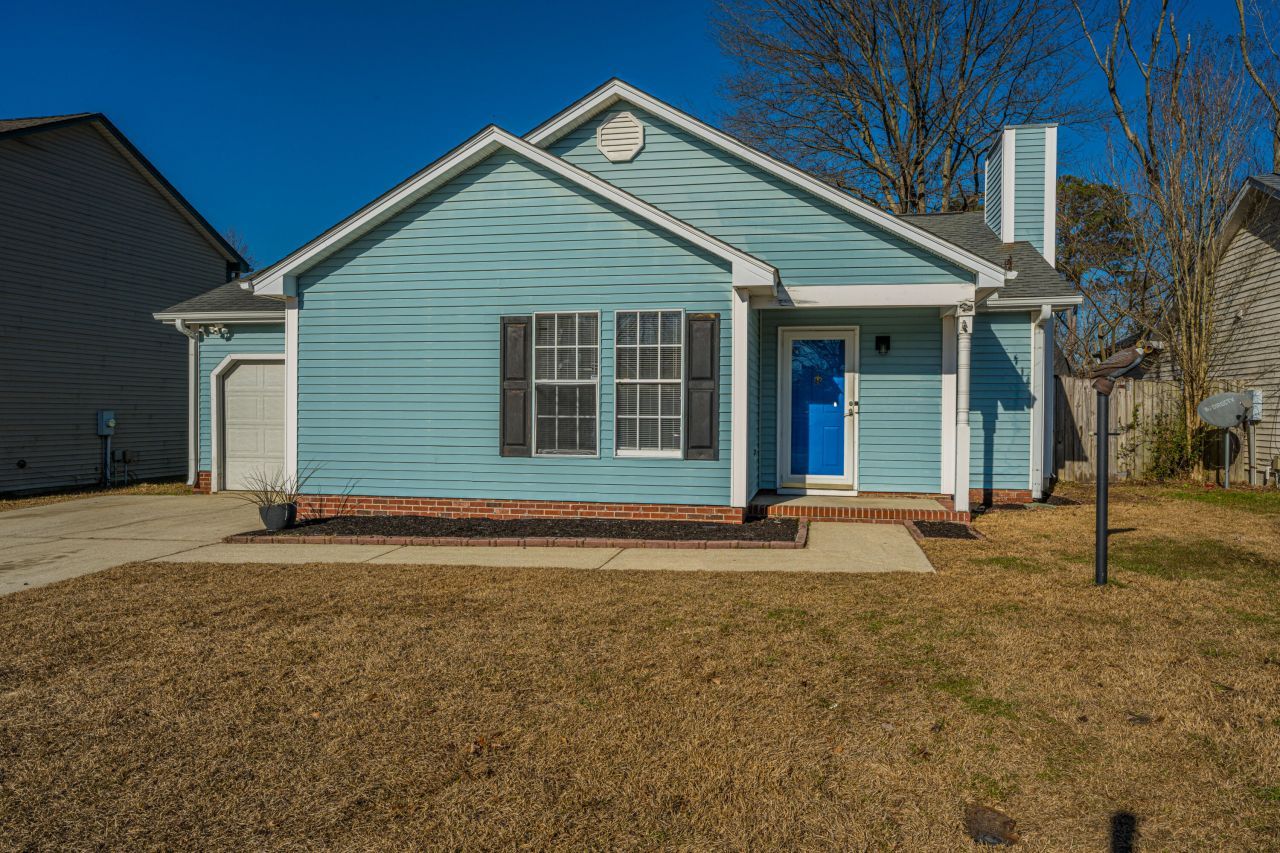 218 Okehampton Drive Photo 12