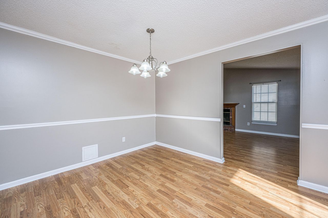 218 Okehampton Drive Photo 15