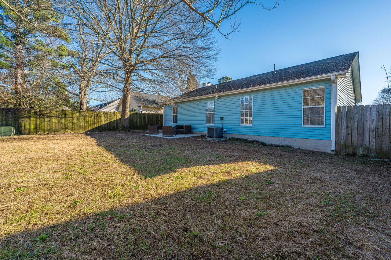 218 Okehampton Drive Photo 40