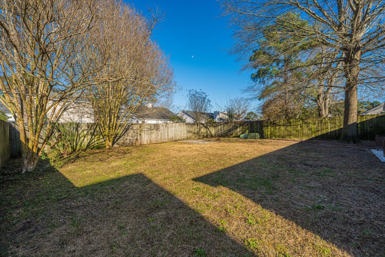 218 Okehampton Drive Photo 44