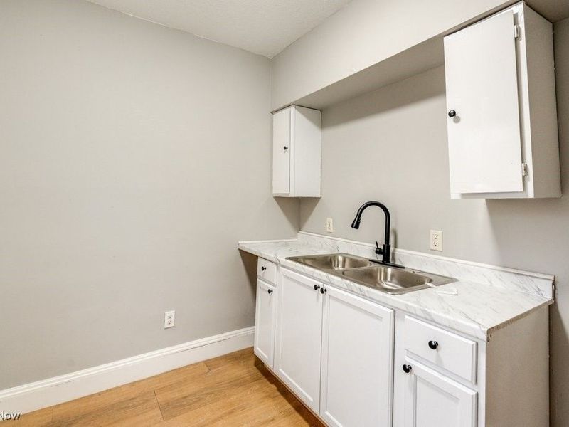 1093 E 147th Street, Cleveland, OH 44110 Photo 23