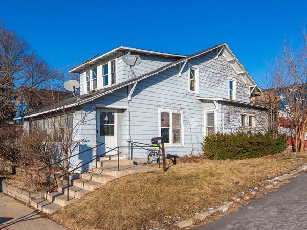 100 Park Avenue, DeKalb, IL 60115