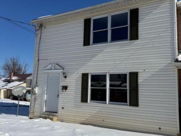 425 FACTORY STREET, CARLISLE, PA 17013