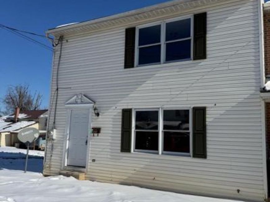 425 Factory Street, Carlisle, PA 17013 Main Photo