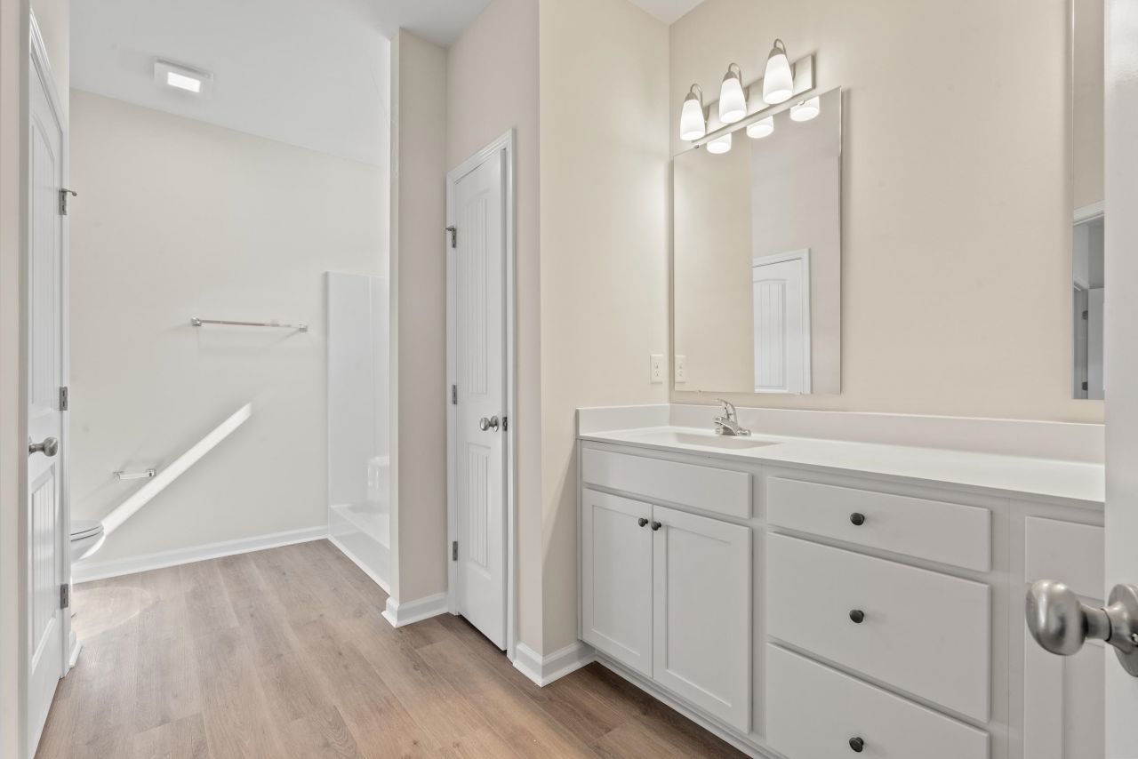 202 Stillbrook Dr. Photo 10