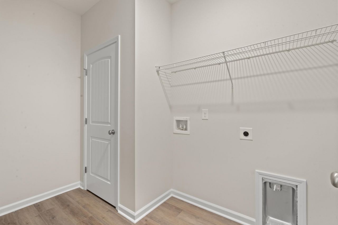 202 Stillbrook Dr. Photo 4